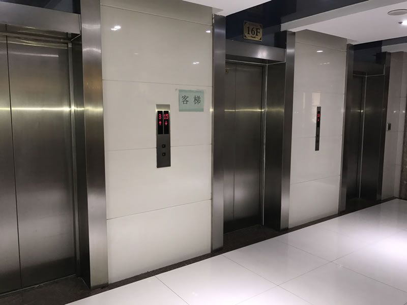 直达电梯三部