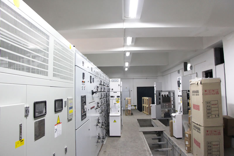 正大国际商场高压配电施工现场8