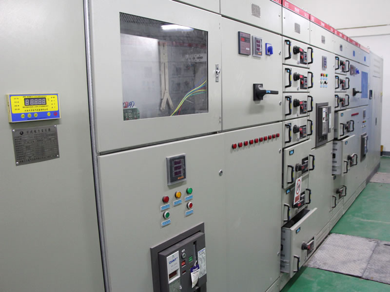 名门世家配电工程现场图6