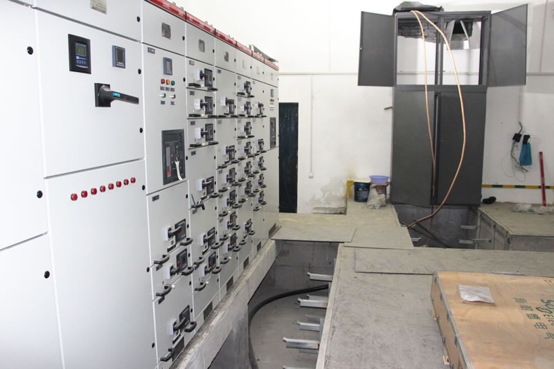 正大国际商场高压配电施工现场5