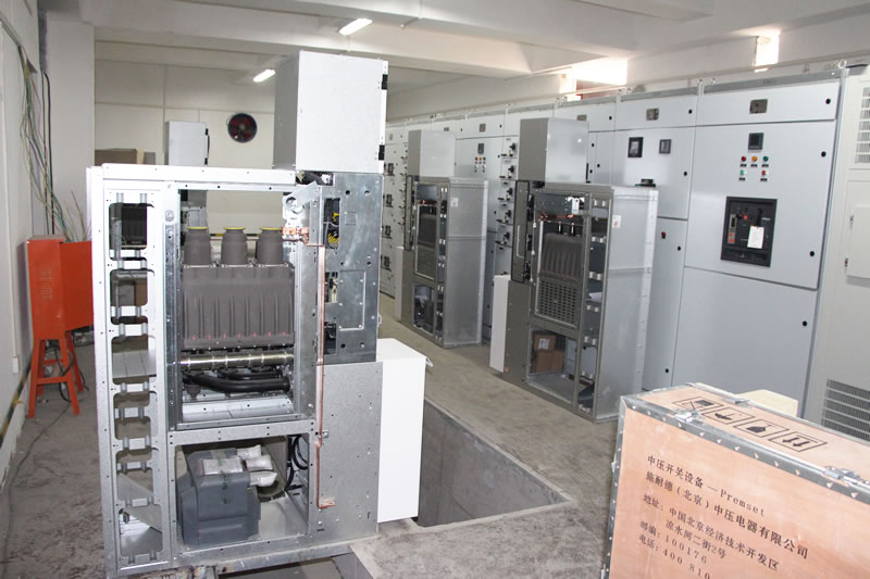 正大国际商场高压配电施工现场7